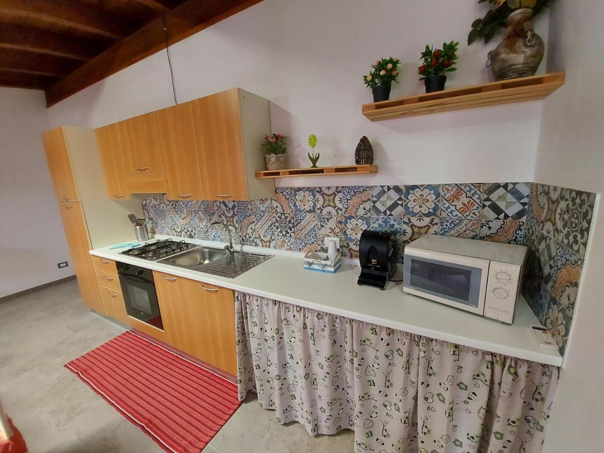 Casa Vacanze Dorotea Valderice Exterior photo